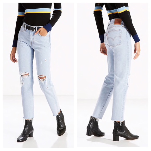 levi's wedgie straight jeans light wash